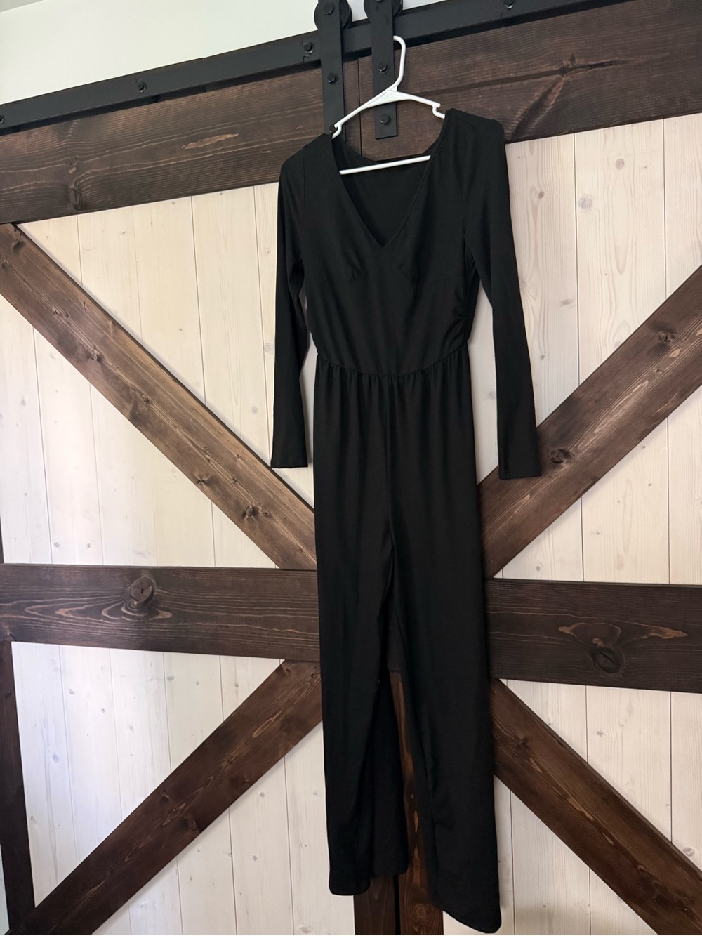 Black Long Sleeve V-Neck Jumpsuit